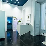 Bed & Breakfast Skyhouse Chiatamone 4*