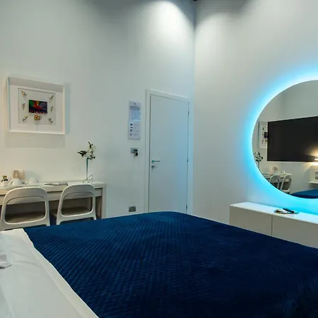 Bed & Breakfast Skyhouse Chiatamone Napoli