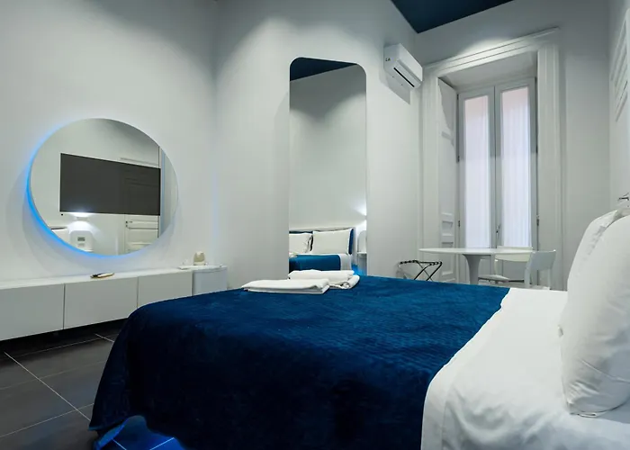 Skyhouse Chiatamone Frühstückspension